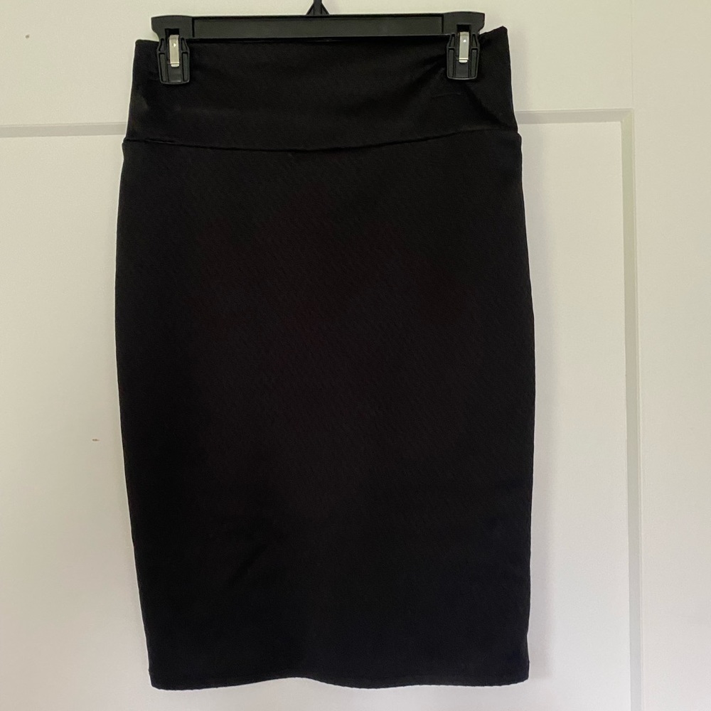 LuLaRoe Cassie skirt